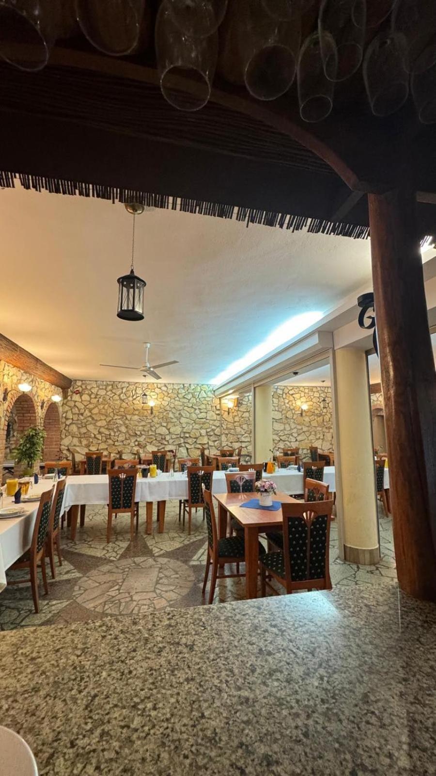 Powidz Lakeside Hotel & Restaurant المظهر الخارجي الصورة