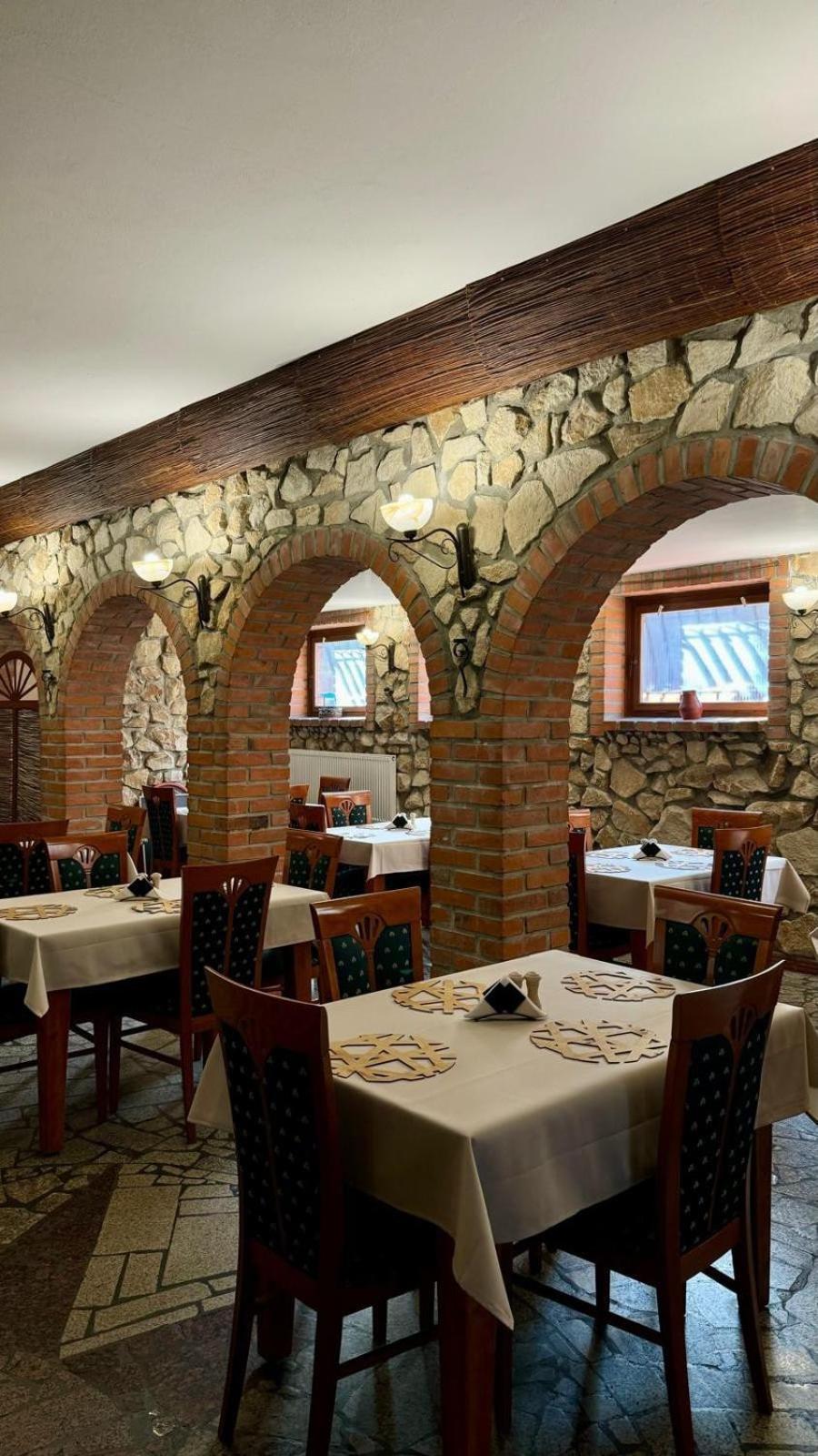 Powidz Lakeside Hotel & Restaurant المظهر الخارجي الصورة
