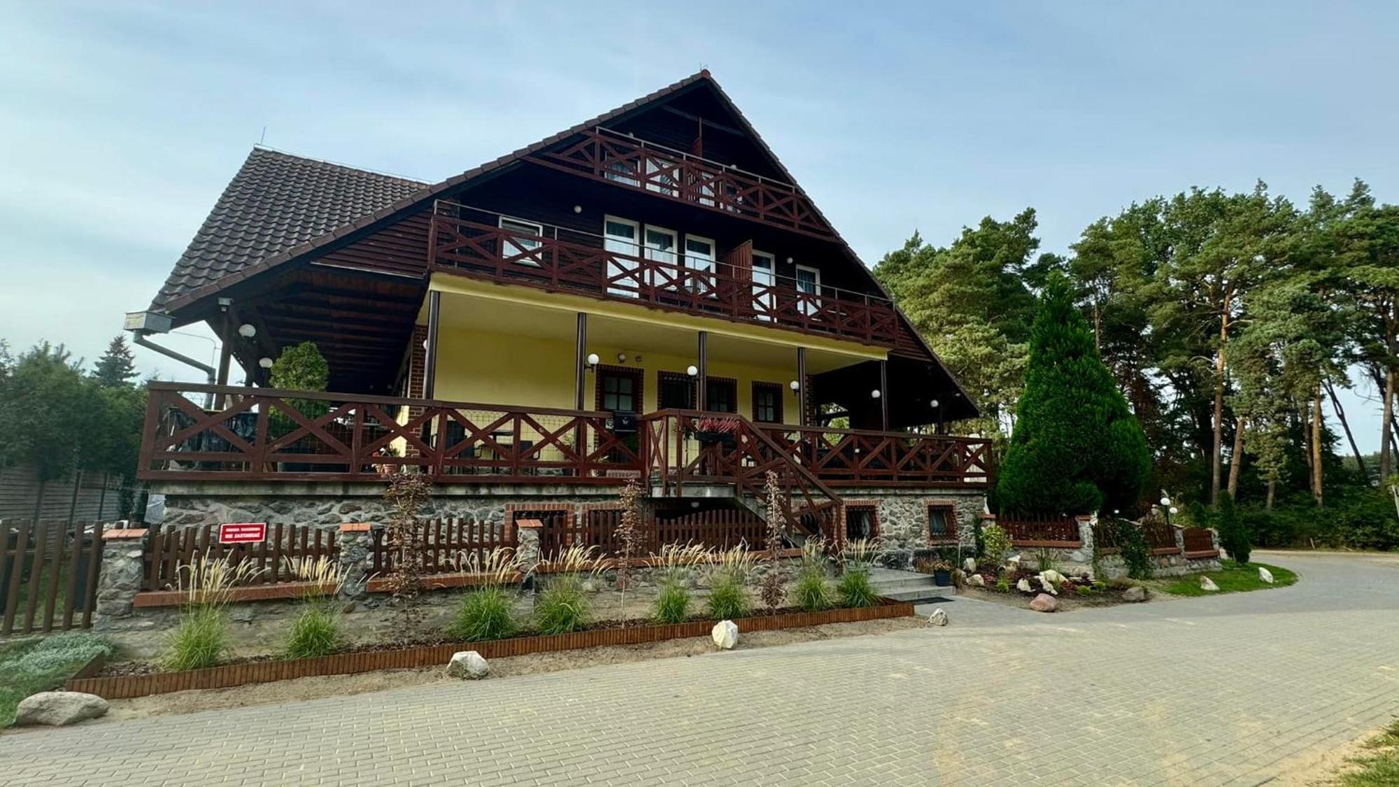Powidz Lakeside Hotel & Restaurant المظهر الخارجي الصورة